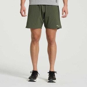 Men's Saucony Outpace 7" Shorts Dark Green | UAE S03915-C64